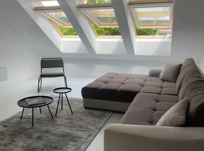 Christy's House ديبريتْسين